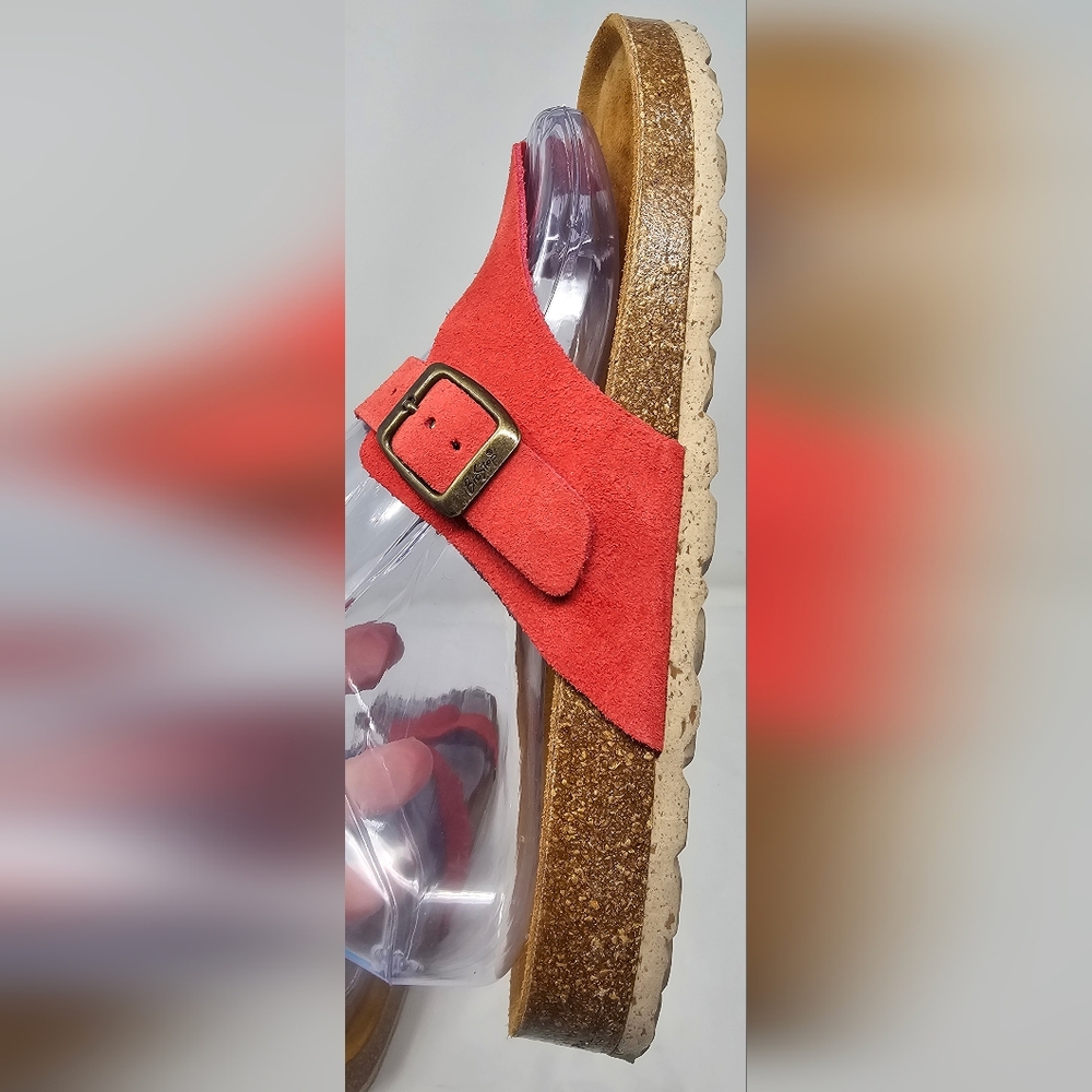 BioStep Women's Red Suede Buckle Thong Sandals Cork Footbed Size 7.5 NEW - Picture 7 of 13